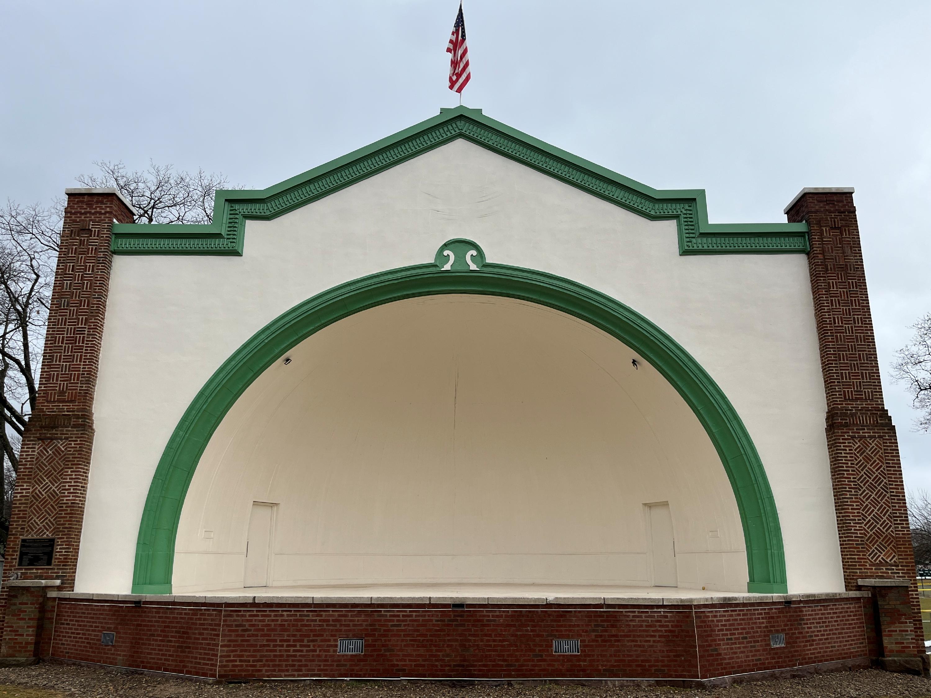 Brandon Park Bandshell